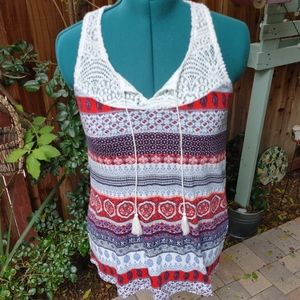 ✌️LUCKY BRAND paisley print w/ lace front tie top